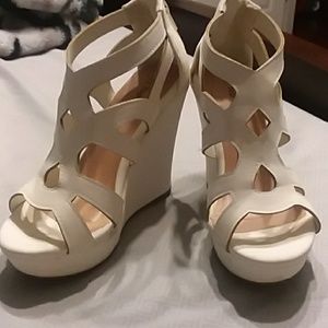 White wedges